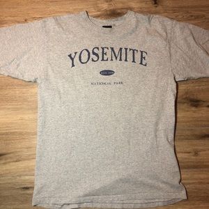 Vintage Prairie Mountain Yosemite National Tshirt